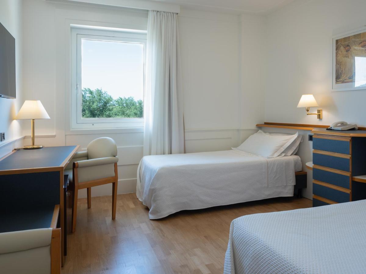 Mirabella Hotel Mirabella Eclano Eksteriør billede