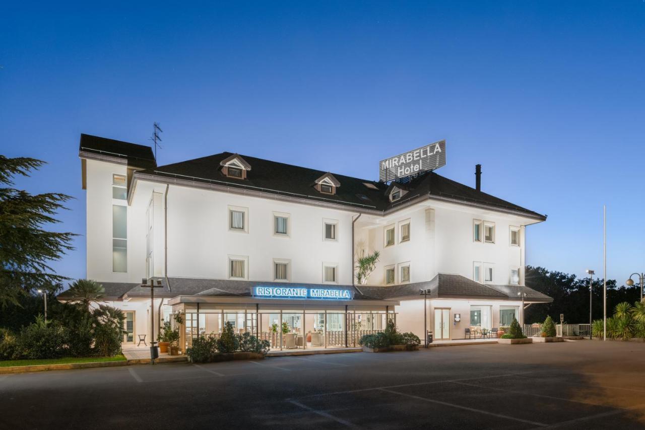 Mirabella Hotel Mirabella Eclano Eksteriør billede
